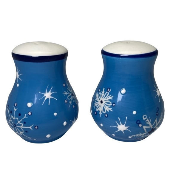Pfaltzgraff Ice Crystals Salt and Pepper Shakers - Picture 1 of 8